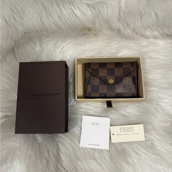 🔥S O L D BLACK FRIDAY SALE 🔥Authentic Louis Vuitton Origami Compact Wallet - Picture 15 of 16